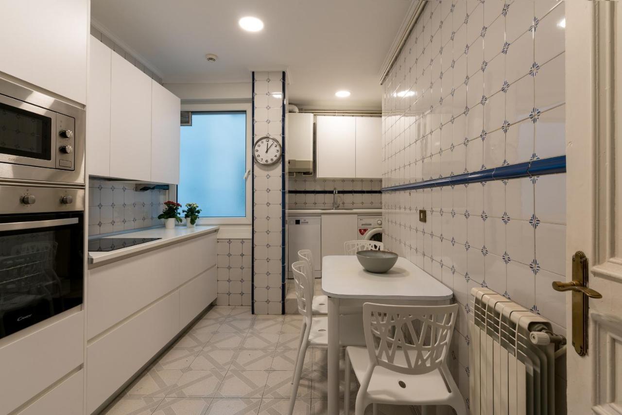 Apartament Amama By People *